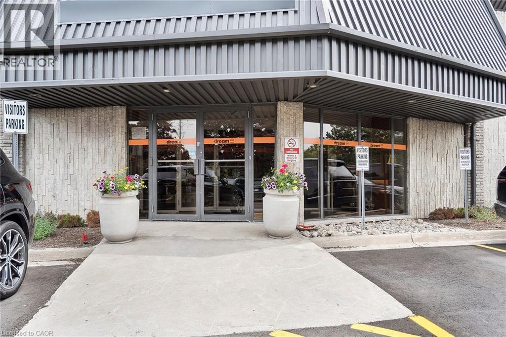 845 Harrington Court Unit# B01-1, Burlington, Ontario  L7N 3P3 - Photo 1 - 40812611