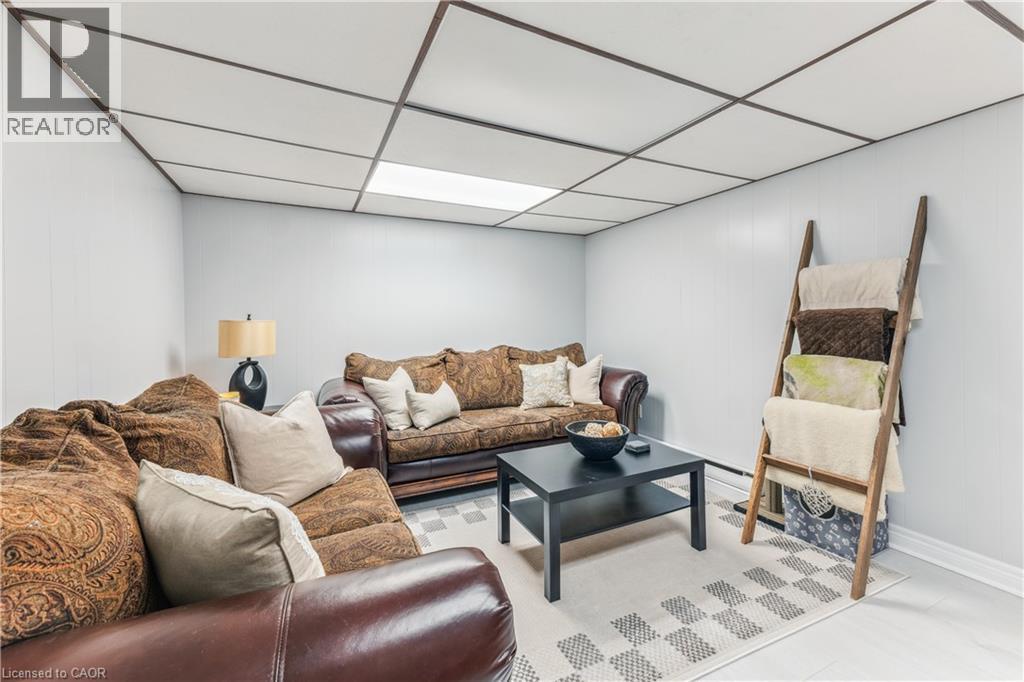 6845 Wilinger Street, Niagara Falls, Ontario  L2J 2B5 - Photo 33 - 40811938