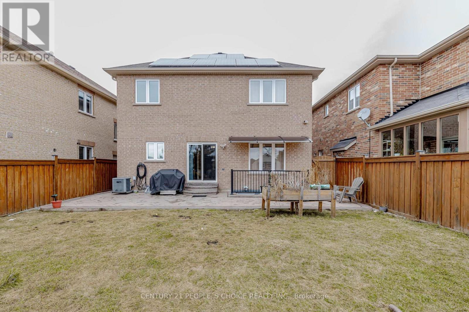 266 Comiskey Crescent, Mississauga, Ontario  L5W 0C4 - Photo 40 - W12892452