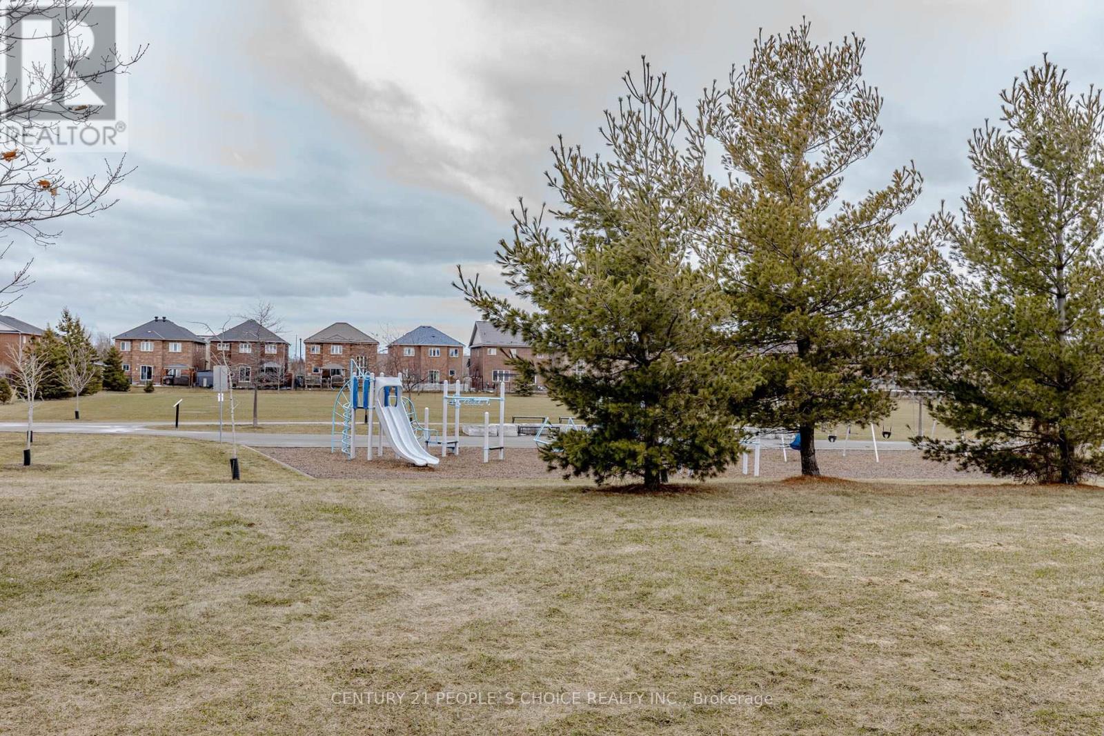 266 Comiskey Crescent, Mississauga, Ontario  L5W 0C4 - Photo 42 - W12892452