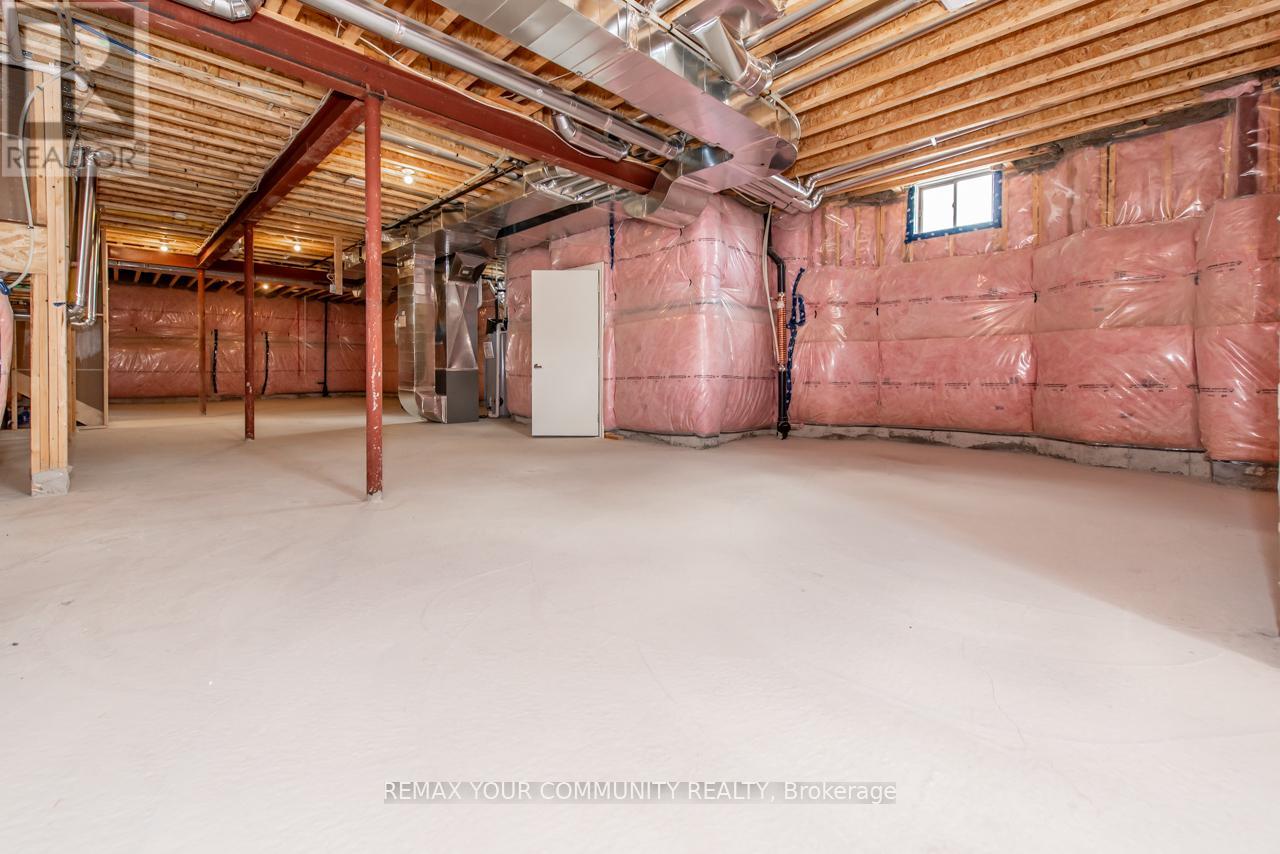 117 James Walker Avenue, Caledon, Ontario  L7C 4N1 - Photo 10 - W12892454