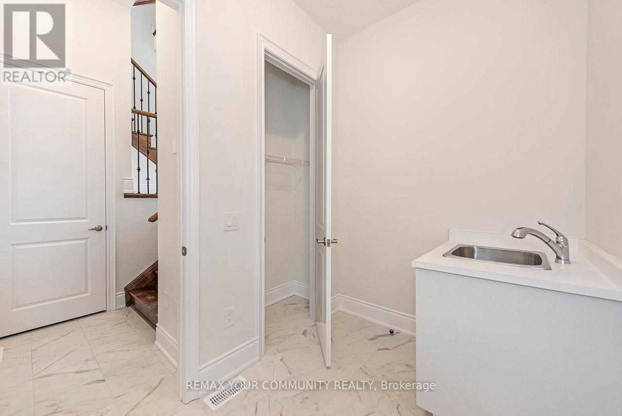 117 James Walker Avenue, Caledon, Ontario  L7C 4N1 - Photo 25 - W12892454