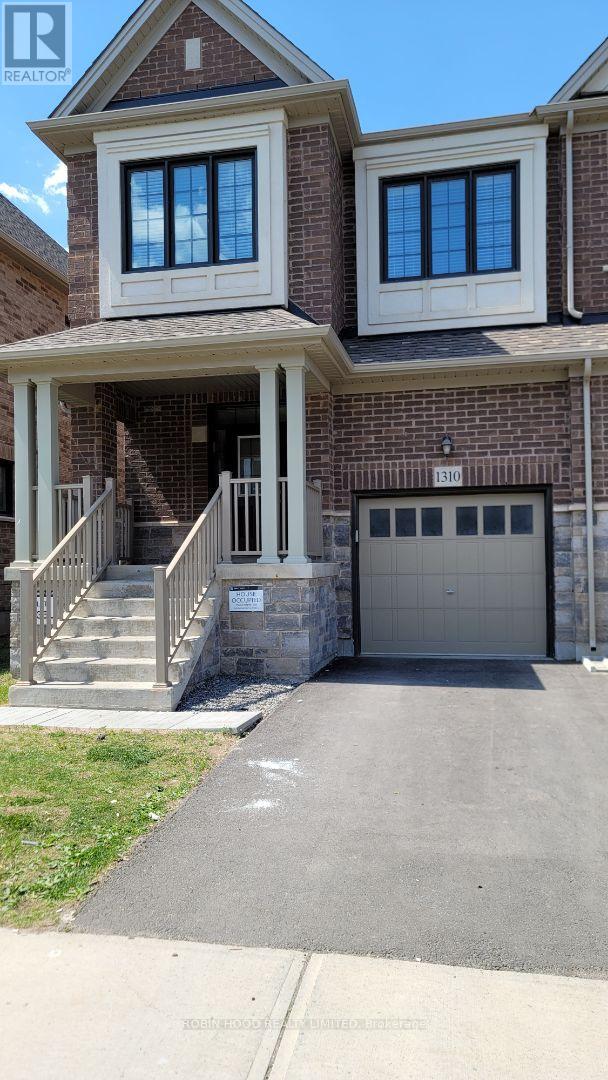 1310 CLARRIAGE COURT, Milton, Ontario