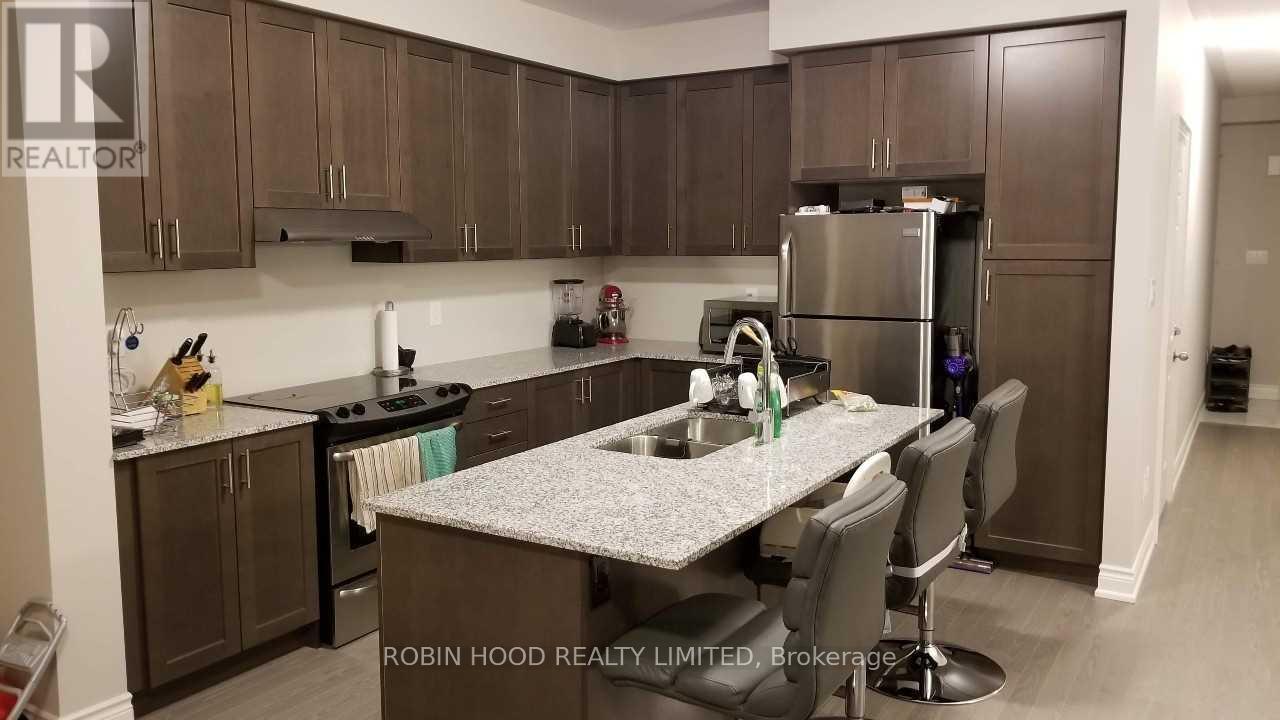 1310 Clarriage Court, Milton, Ontario  L9E 1J4 - Photo 4 - W12892476