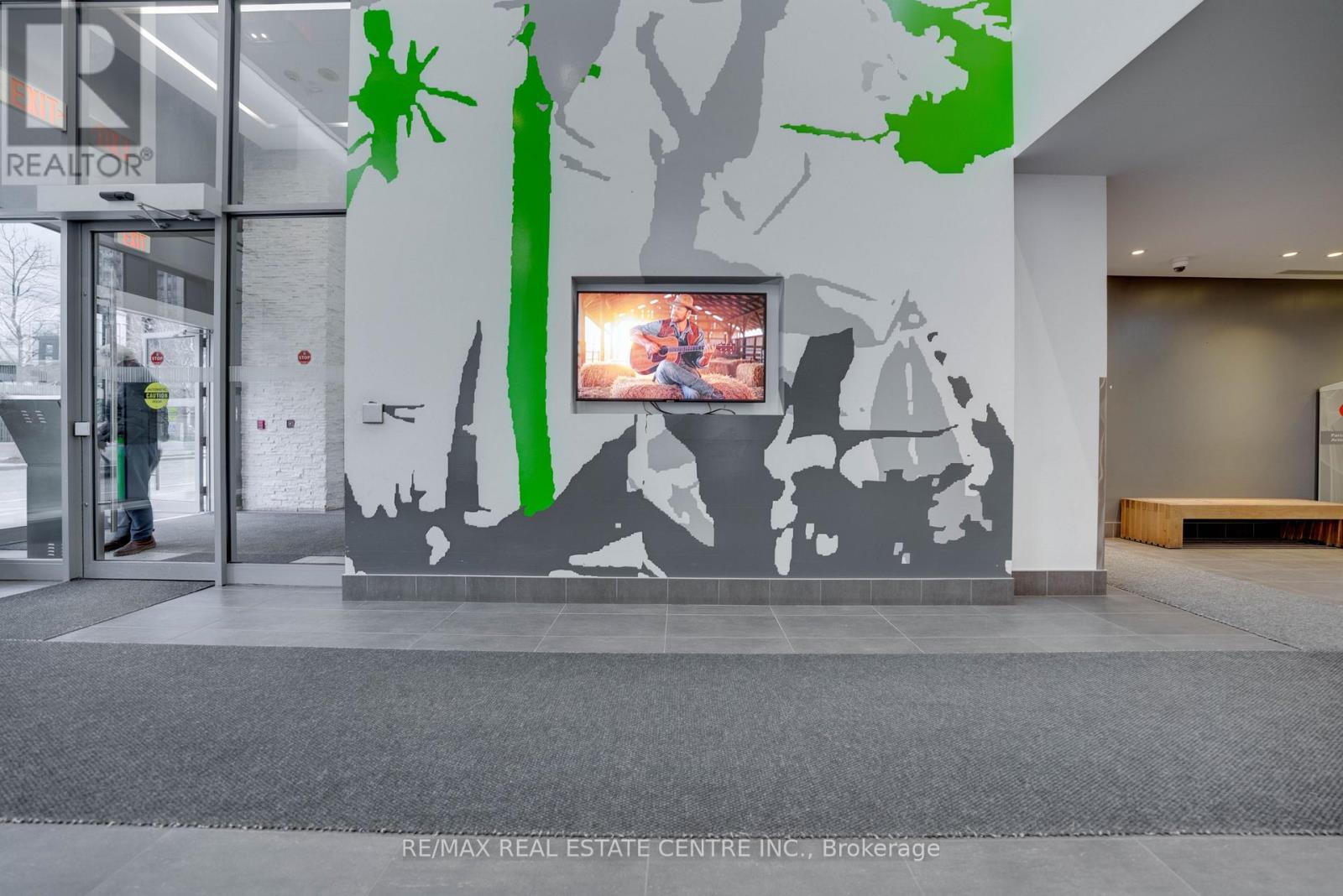 1310 - 365 Prince Of Wales Drive, Mississauga, Ontario  L5B 0G6 - Photo 30 - W12892548