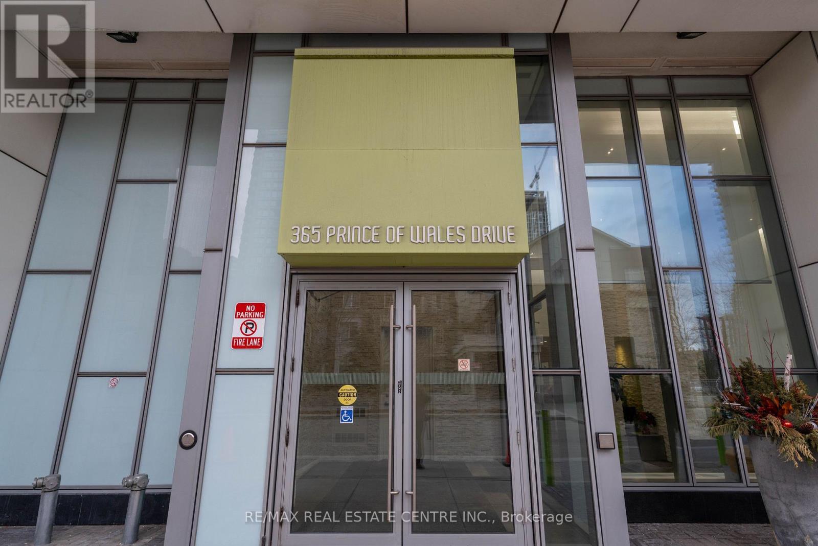 1310 - 365 Prince Of Wales Drive, Mississauga, Ontario  L5B 0G6 - Photo 32 - W12892548