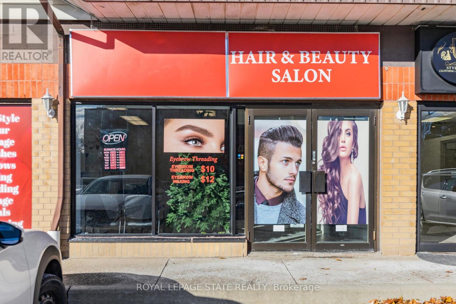 6 - 665 Plains Road E, Burlington, Ontario  L7T 2E8 - Photo 4 - W12892584