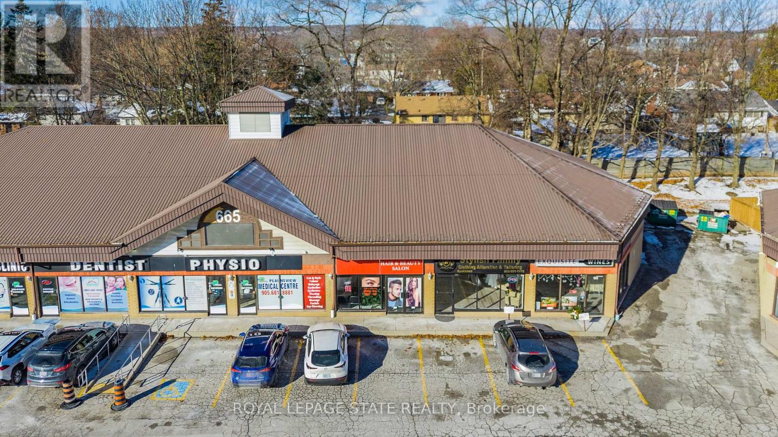 6 - 665 Plains Road E, Burlington, Ontario  L7T 2E8 - Photo 8 - W12892584