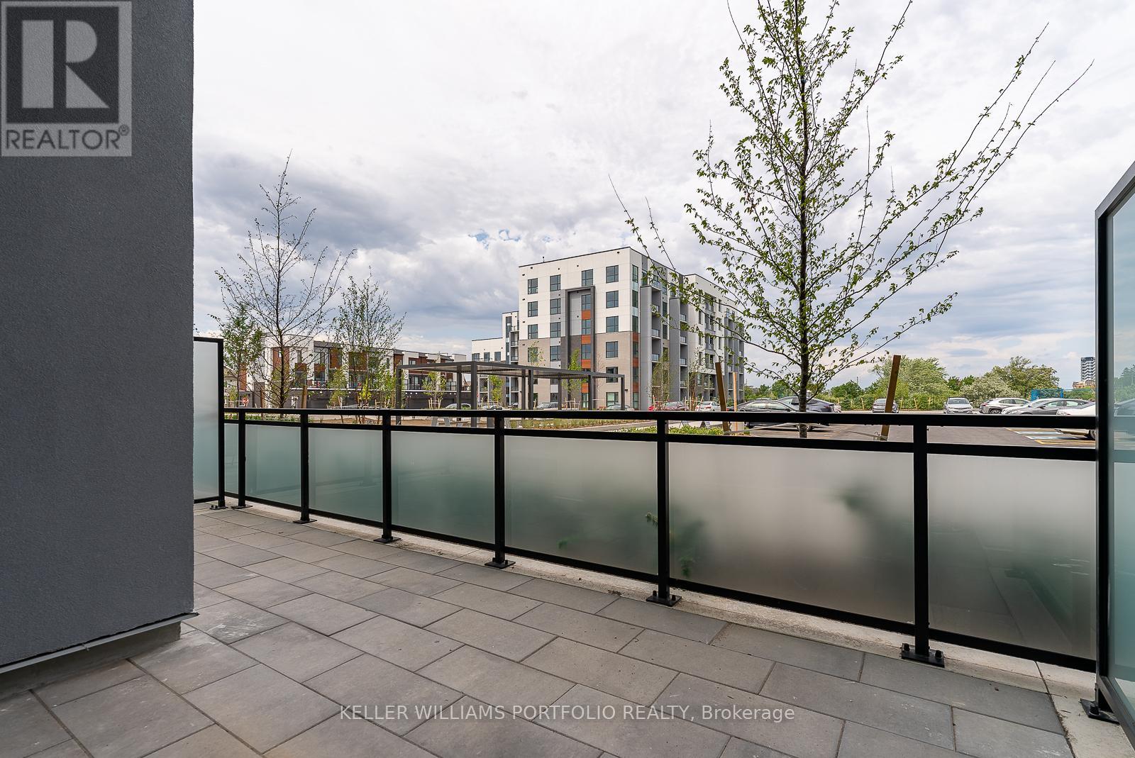 126 - 95 Dundas Street W, Oakville, Ontario  L6M 5N4 - Photo 22 - W12892636