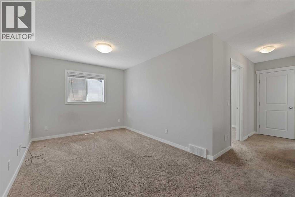 83 Drake Landing Loop, Okotoks, Alberta  T1S 0H4 - Photo 15 - A2290992