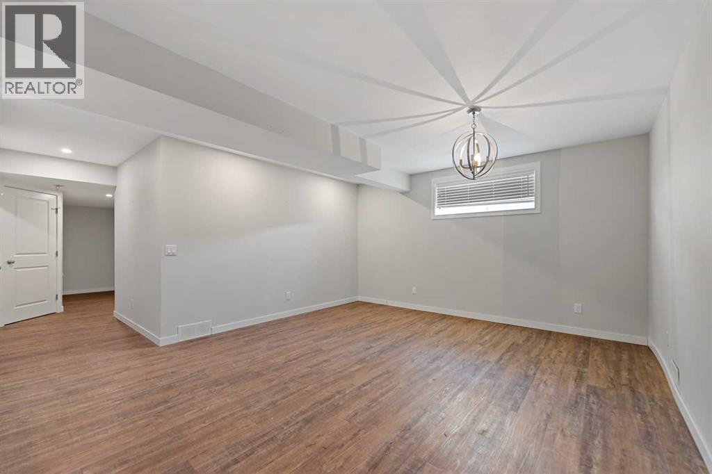 83 Drake Landing Loop, Okotoks, Alberta  T1S 0H4 - Photo 28 - A2290992