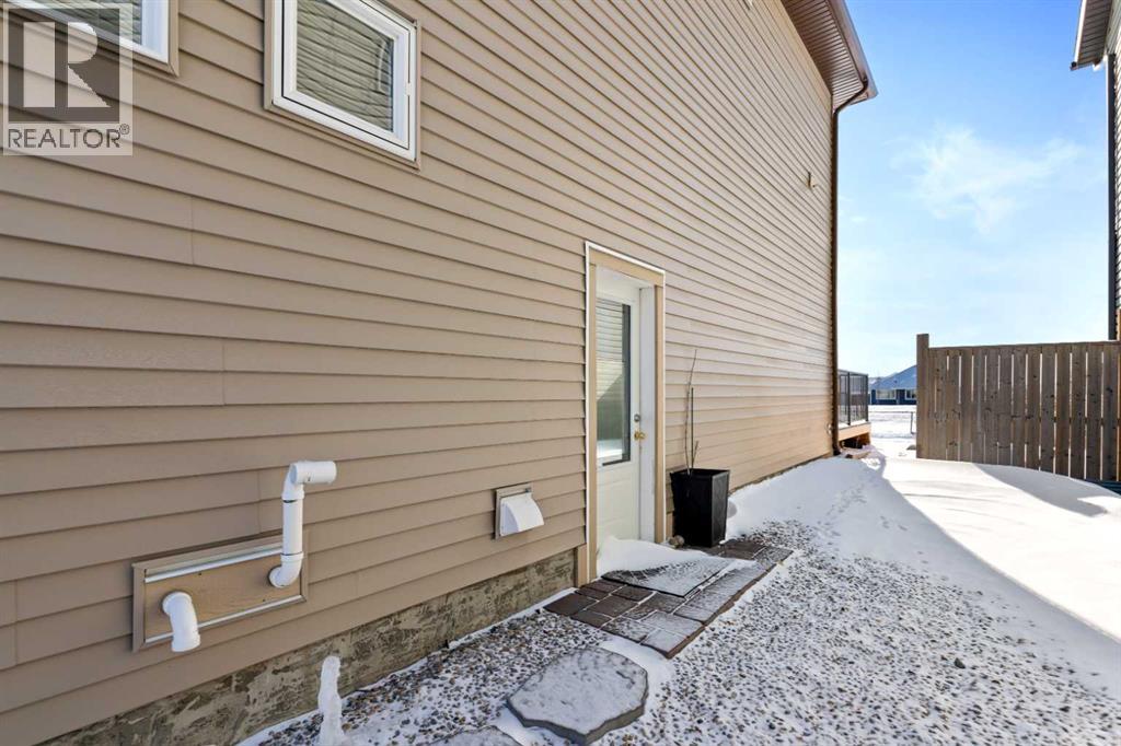 83 Drake Landing Loop, Okotoks, Alberta  T1S 0H4 - Photo 34 - A2290992