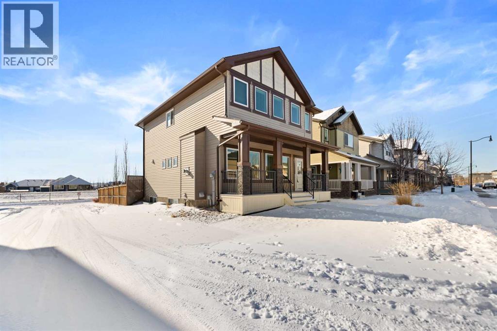 83 Drake Landing Loop, Okotoks, Alberta  T1S 0H4 - Photo 3 - A2290992