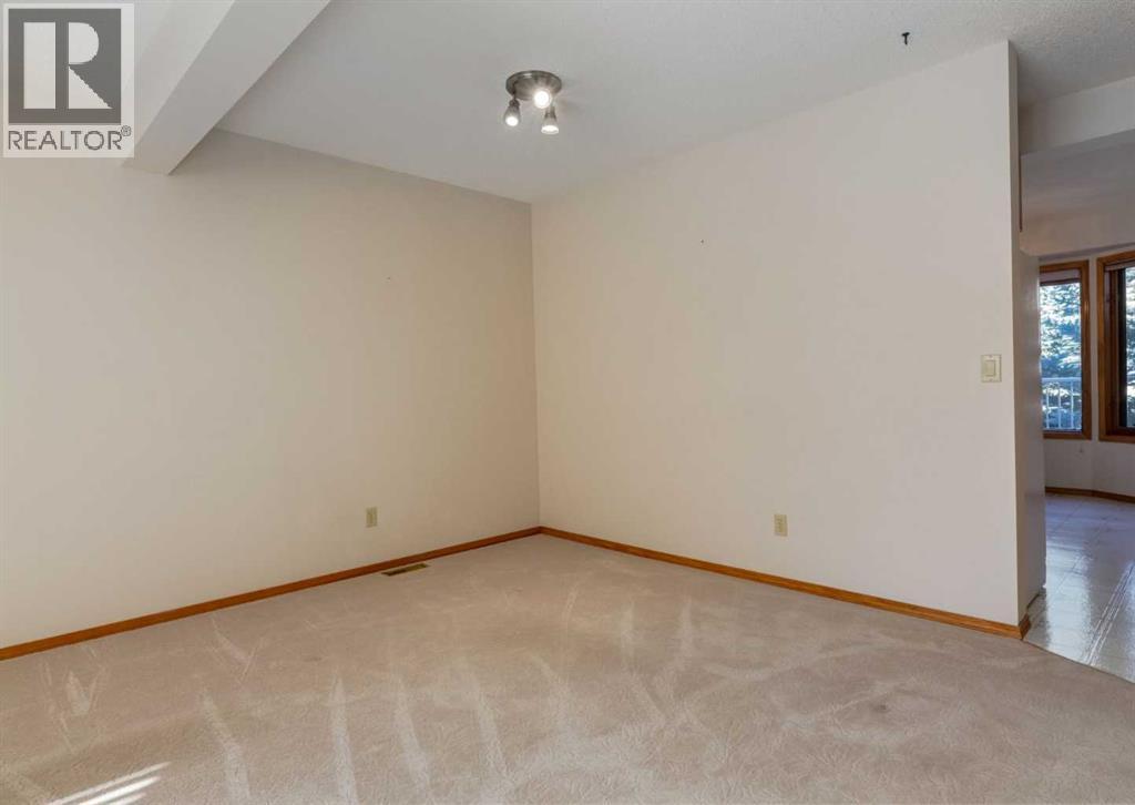 128 Cedarwood Park Sw, Calgary, Alberta  T2W 5N9 - Photo 8 - A2291337