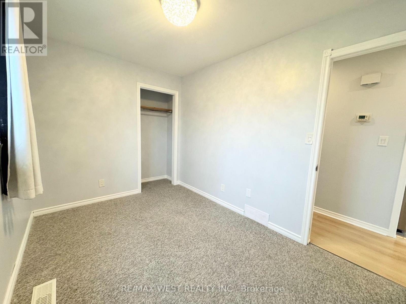 4244 York Drive, Niagara Falls (Morrison), Ontario  L2E 6Y4 - Photo 11 - X12892420