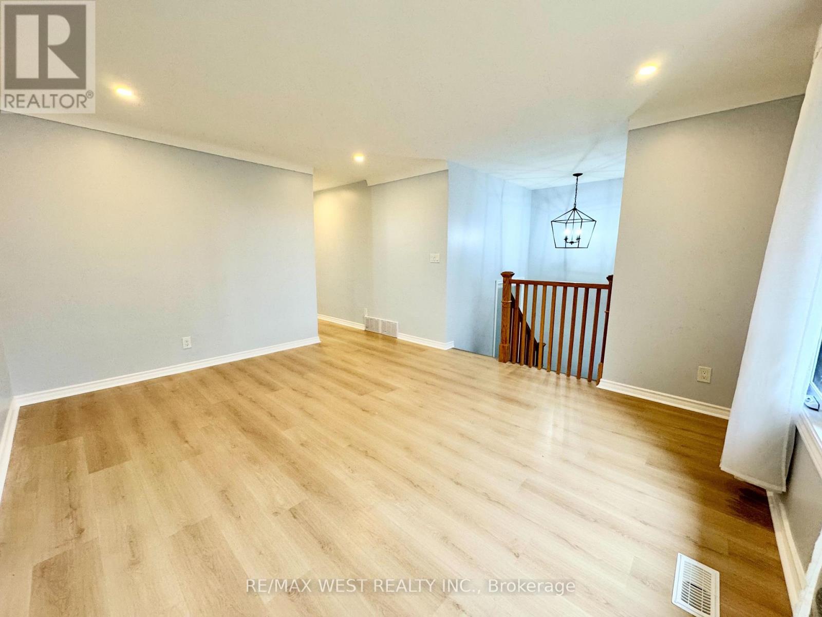 4244 York Drive, Niagara Falls (Morrison), Ontario  L2E 6Y4 - Photo 7 - X12892420