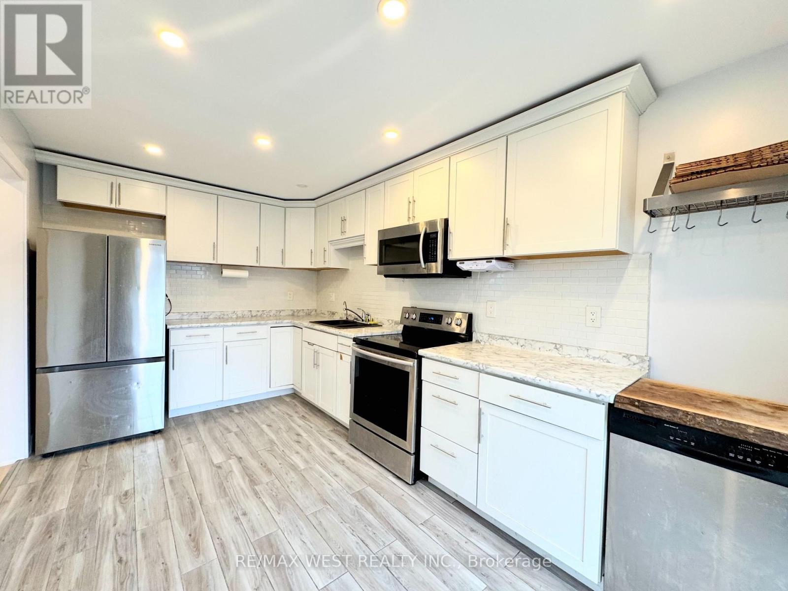 4244 York Drive, Niagara Falls (Morrison), Ontario  L2E 6Y4 - Photo 9 - X12892420