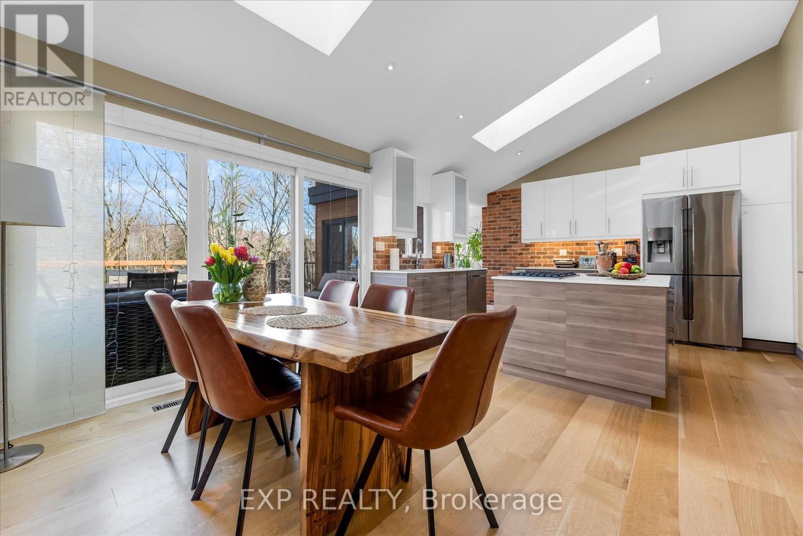 39 Hilts Drive, Hamilton, Ontario  L8G 3H5 - Photo 4 - X12892466