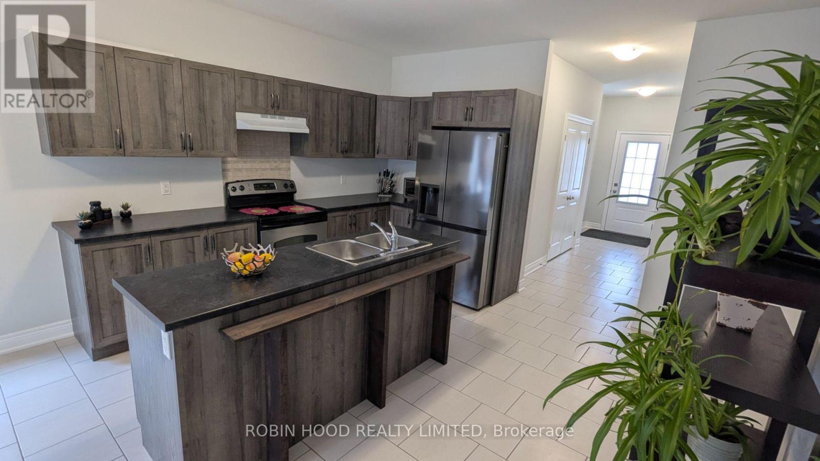 420 Williams Crescent, Fort Erie, Ontario  L2A 0E9 - Photo 11 - X12892494