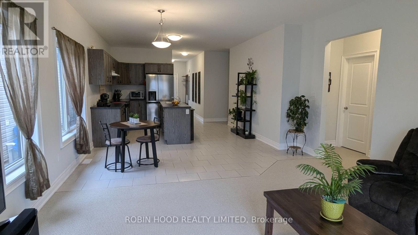 420 Williams Crescent, Fort Erie, Ontario  L2A 0E9 - Photo 6 - X12892494