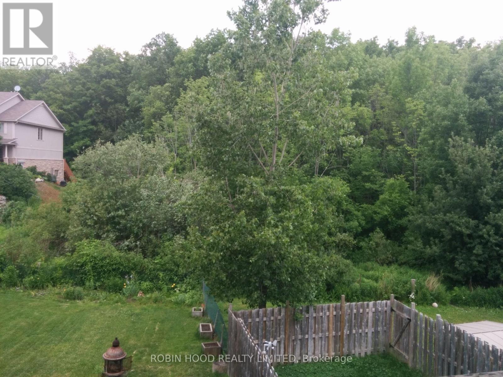 F31 - 175 David Bergey Drive, Kitchener, Ontario  N2E 4H6 - Photo 14 - X12892538