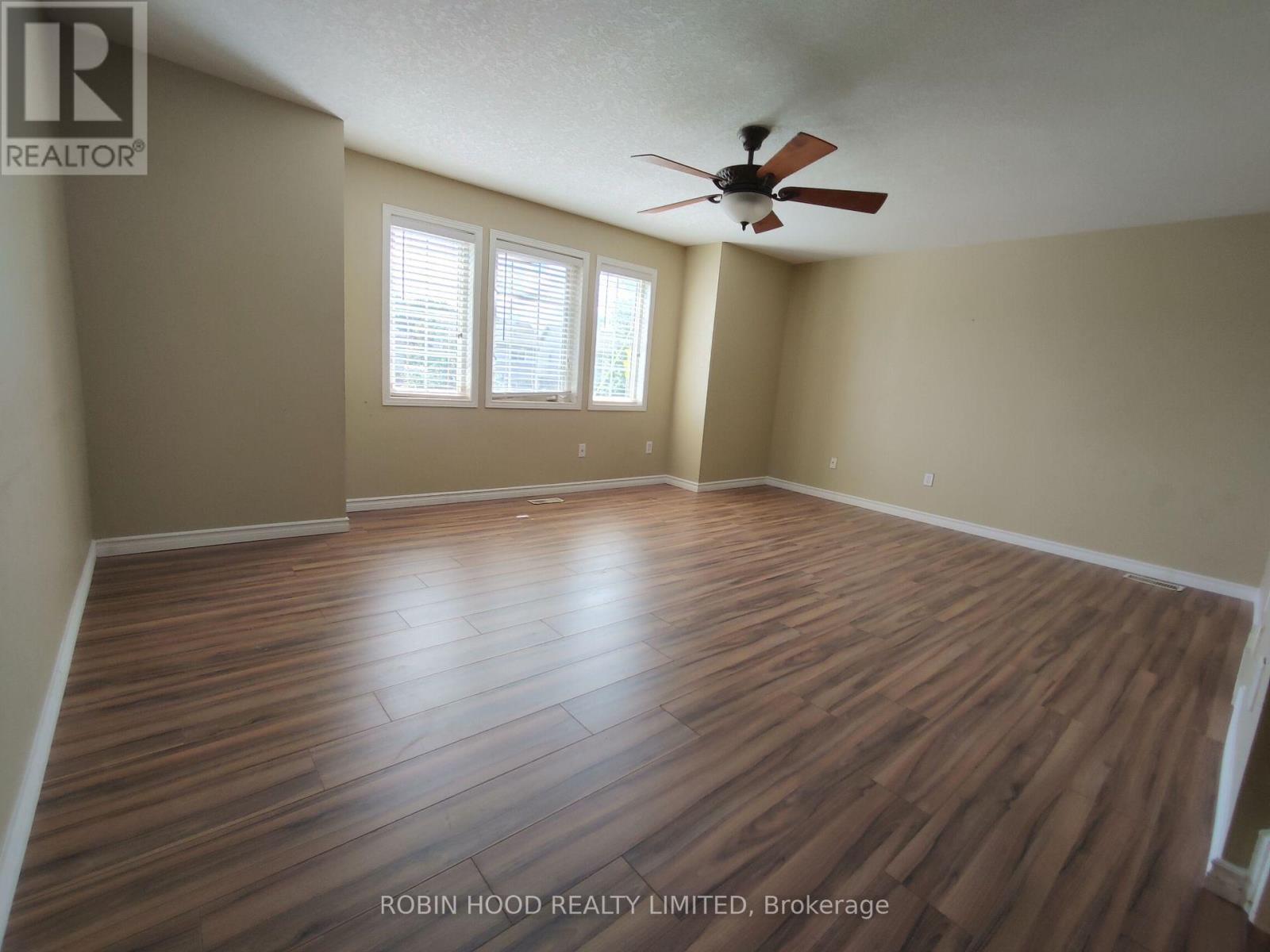 F31 - 175 David Bergey Drive, Kitchener, Ontario  N2E 4H6 - Photo 8 - X12892538