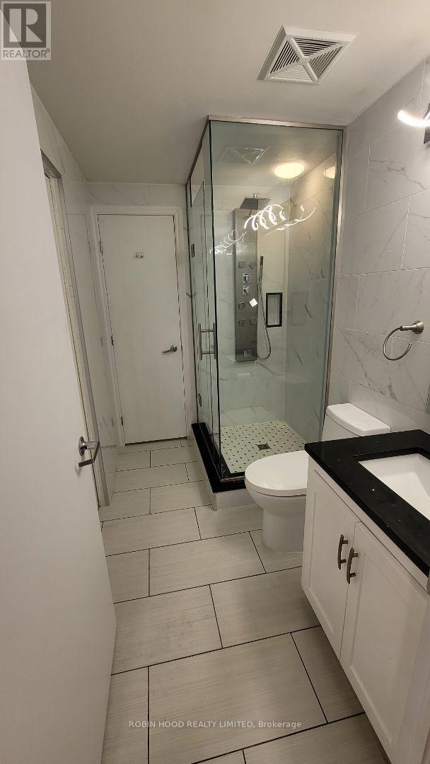 401 - 200 Rideau Street, Ottawa, Ontario  K1N 5Y1 - Photo 15 - X12892550