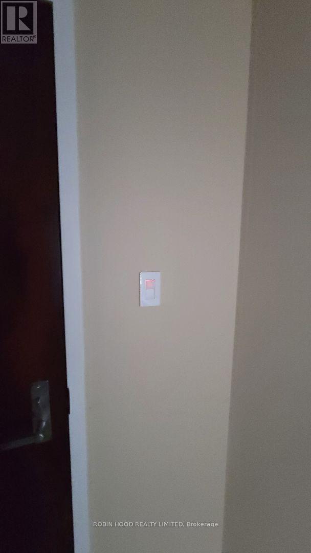 401 - 200 Rideau Street, Ottawa, Ontario  K1N 5Y1 - Photo 20 - X12892550