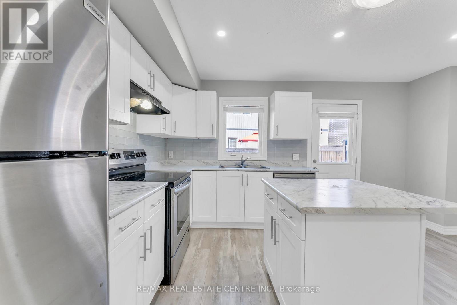 59 - 7768 Ascot Circle, Niagara Falls, Ontario  L2H 3P9 - Photo 13 - X12892562