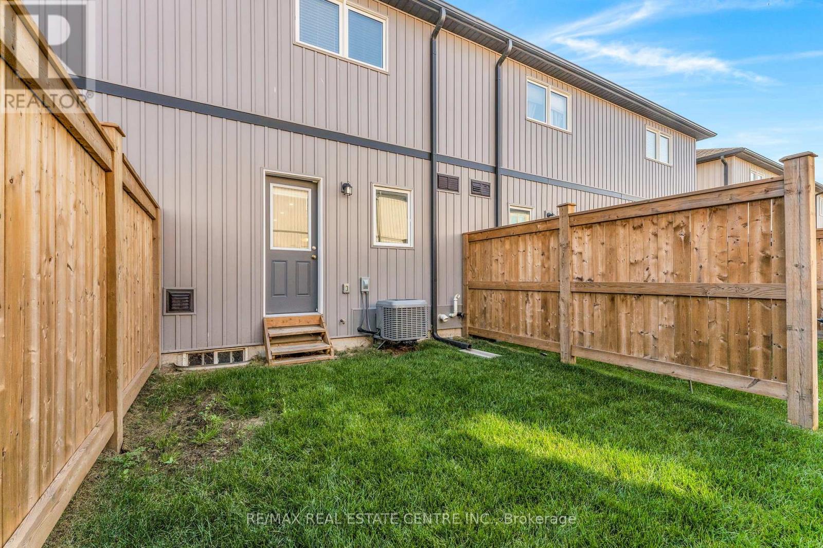 59 - 7768 Ascot Circle, Niagara Falls, Ontario  L2H 3P9 - Photo 38 - X12892562