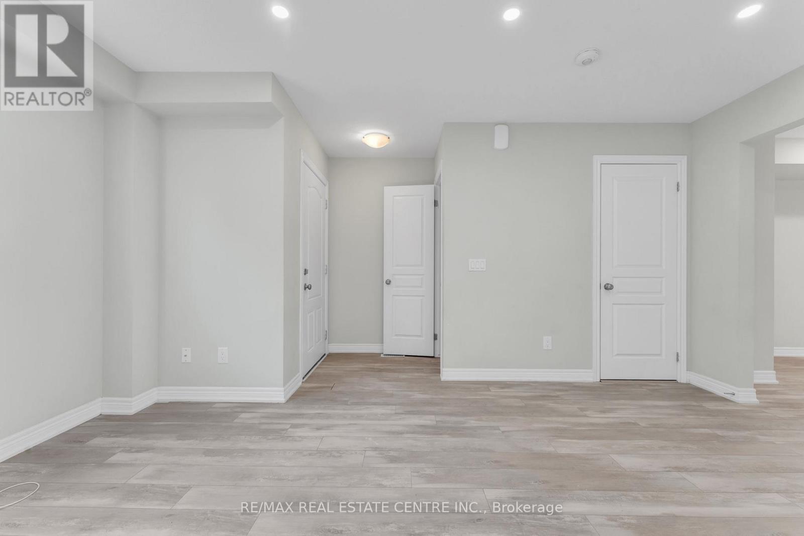 59 - 7768 Ascot Circle, Niagara Falls, Ontario  L2H 3P9 - Photo 5 - X12892562