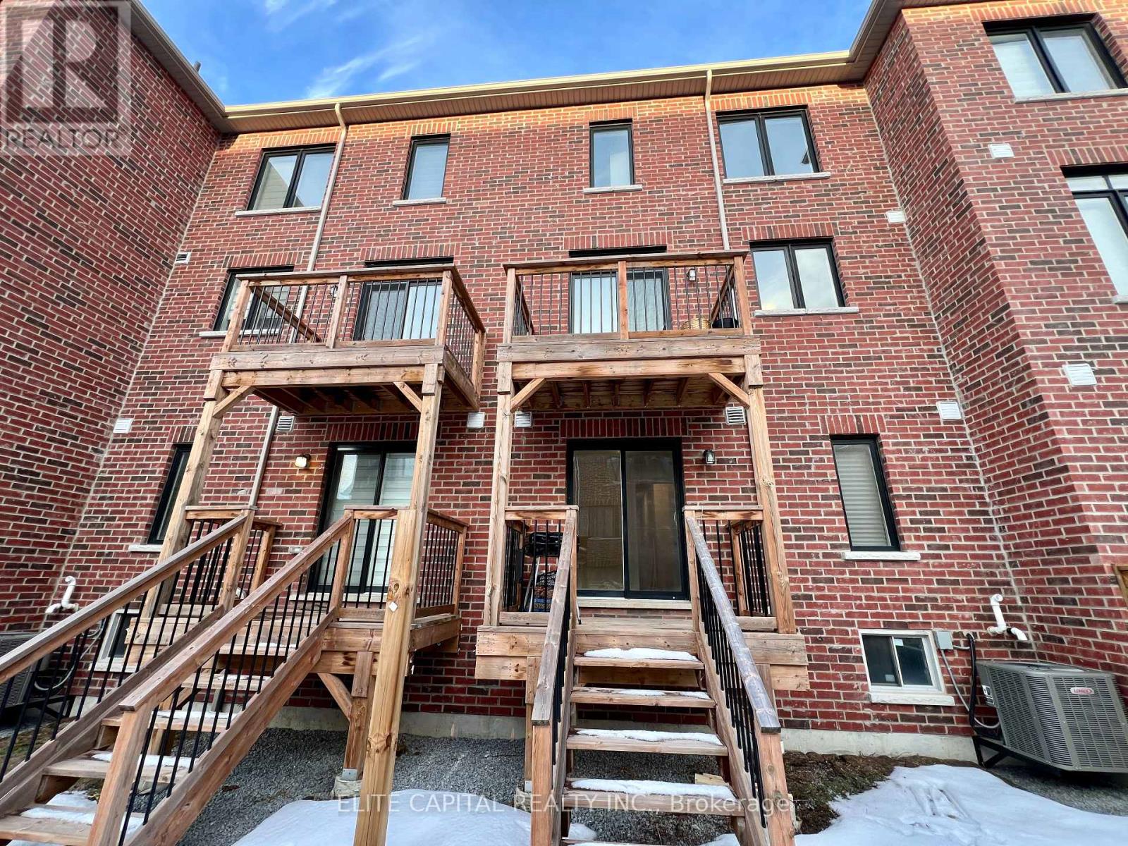 95 Elkington Crescent, Whitby, Ontario  L1P 0L7 - Photo 31 - E12835788