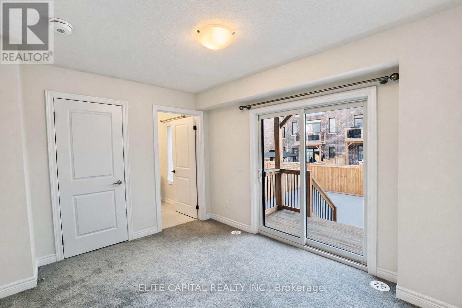 95 Elkington Crescent, Whitby, Ontario  L1P 0L7 - Photo 4 - E12835788