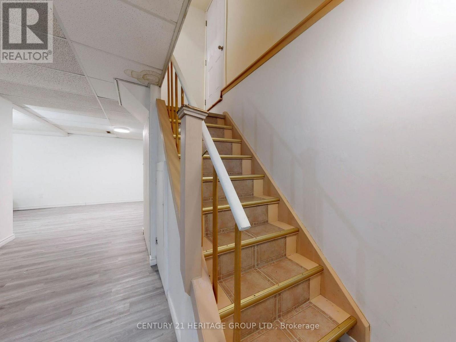 38 Gray Crescent, Richmond Hill, Ontario  L4C 5V5 - Photo 24 - N12879890