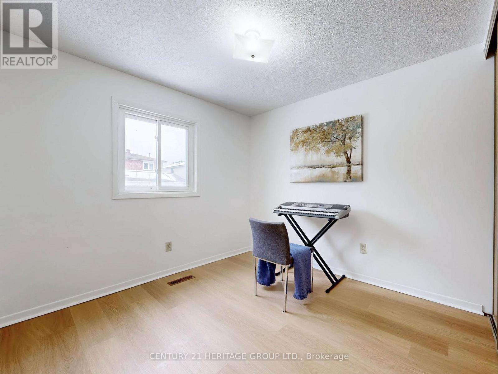 38 Gray Crescent, Richmond Hill, Ontario  L4C 5V5 - Photo 20 - N12879890