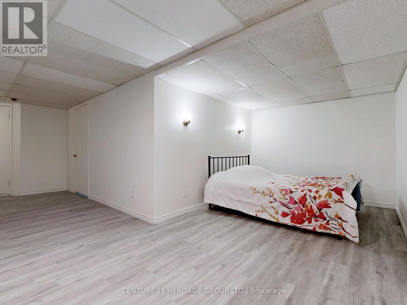 38 Gray Crescent, Richmond Hill, Ontario  L4C 5V5 - Photo 27 - N12879890