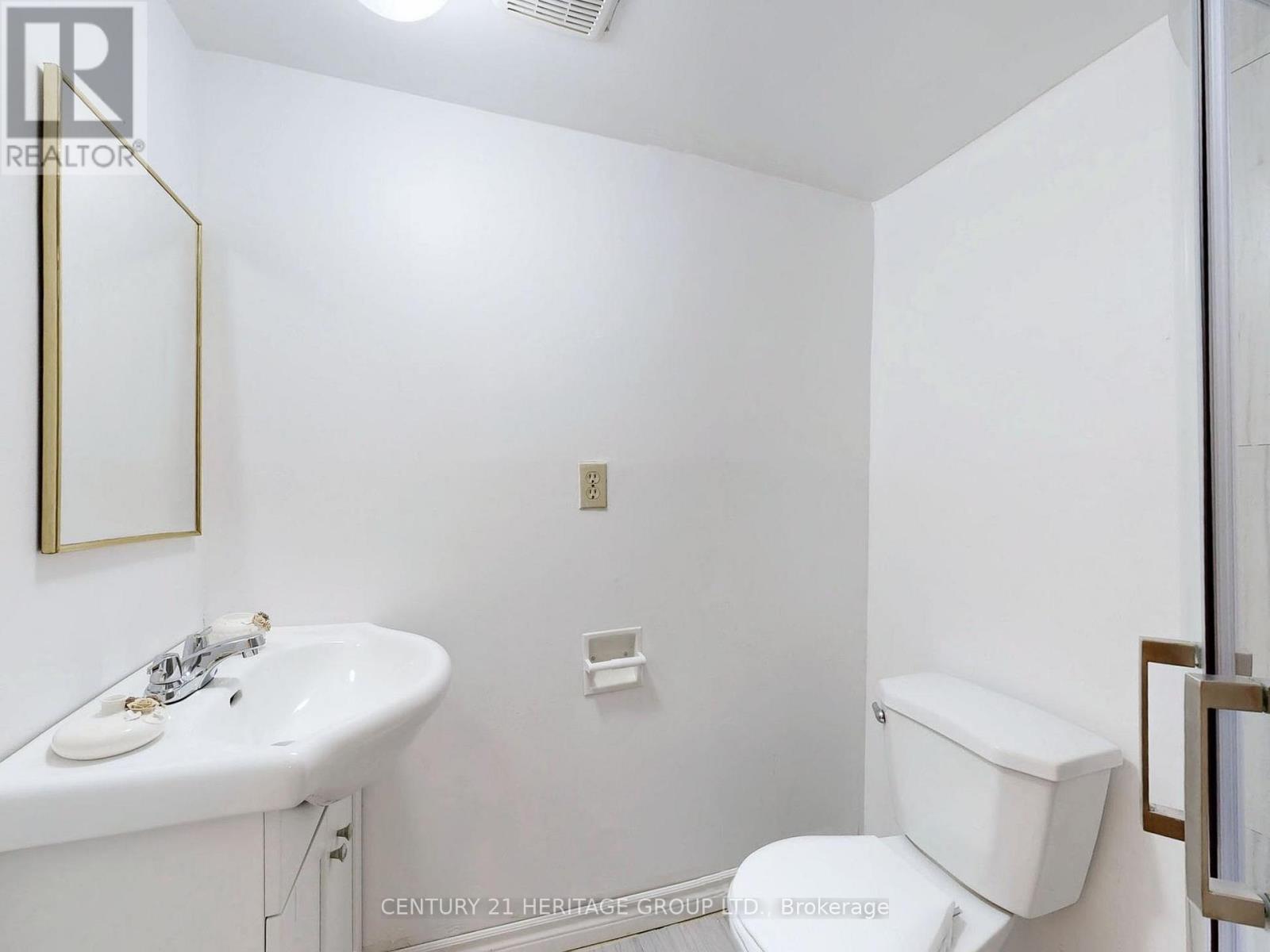 38 Gray Crescent, Richmond Hill, Ontario  L4C 5V5 - Photo 30 - N12879890