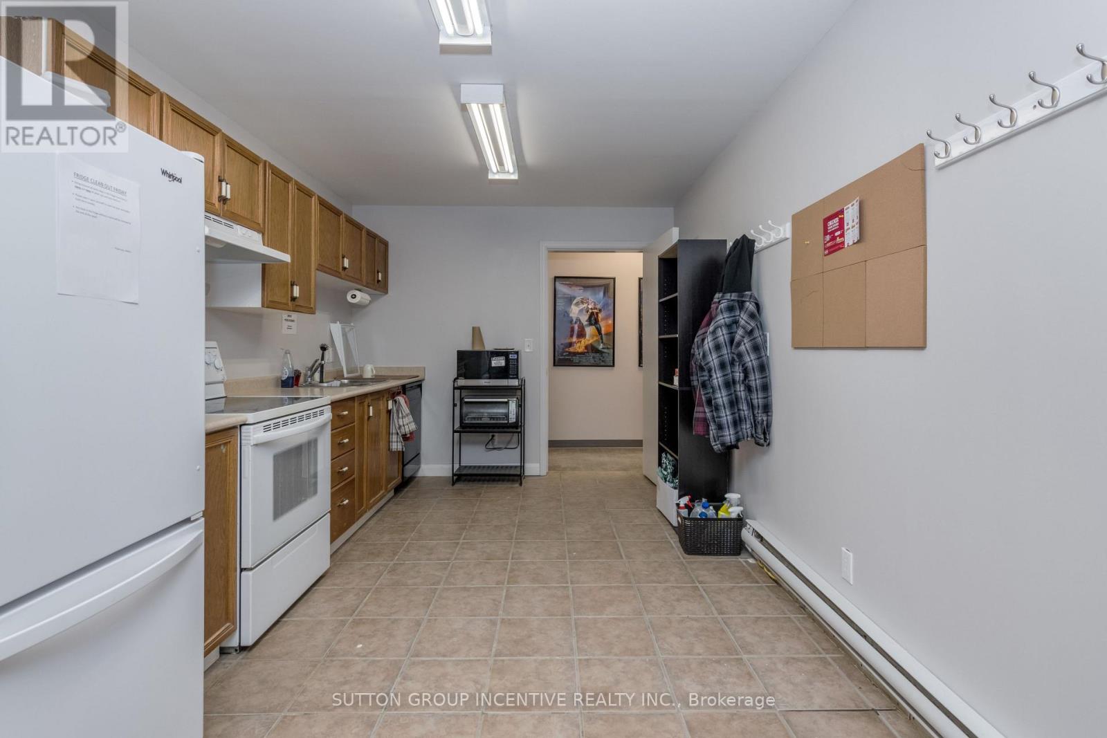 1509 Snow Valley Road, Springwater (Midhurst), Ontario  L9X 1K3 - Photo 23 - S12400098