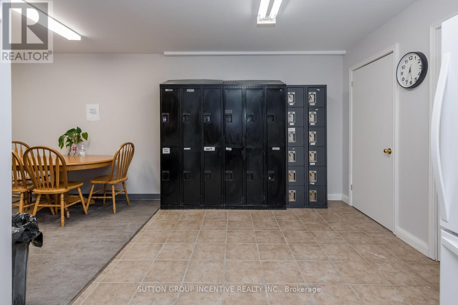 1509 Snow Valley Road, Springwater (Midhurst), Ontario  L9X 1K3 - Photo 25 - S12400098