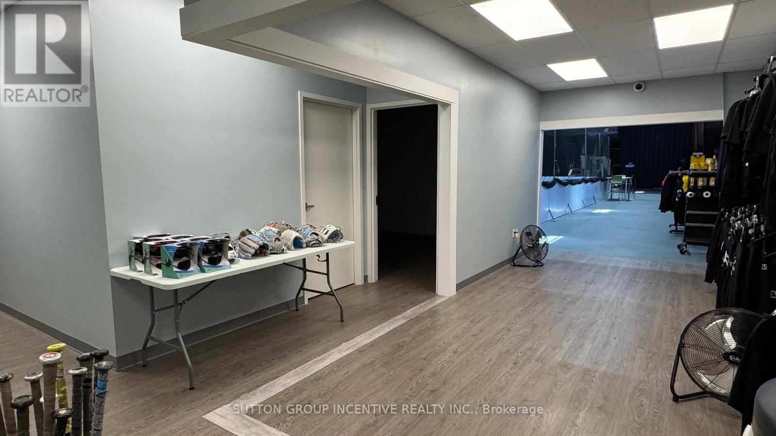 1509 Snow Valley Road, Springwater (Midhurst), Ontario  L9X 1K3 - Photo 3 - S12400098