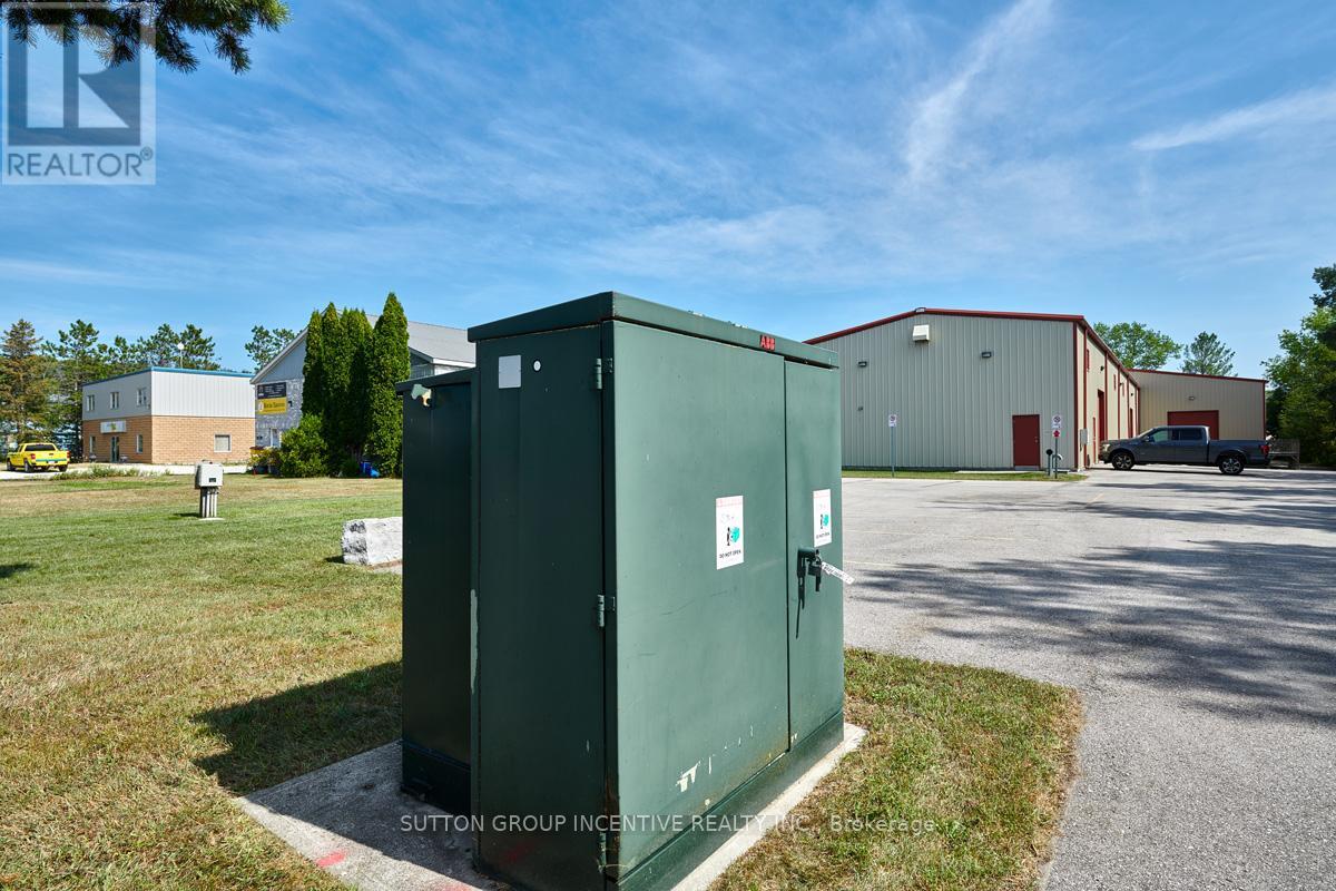 1509 Snow Valley Road, Springwater (Midhurst), Ontario  L9X 1K3 - Photo 33 - S12400098