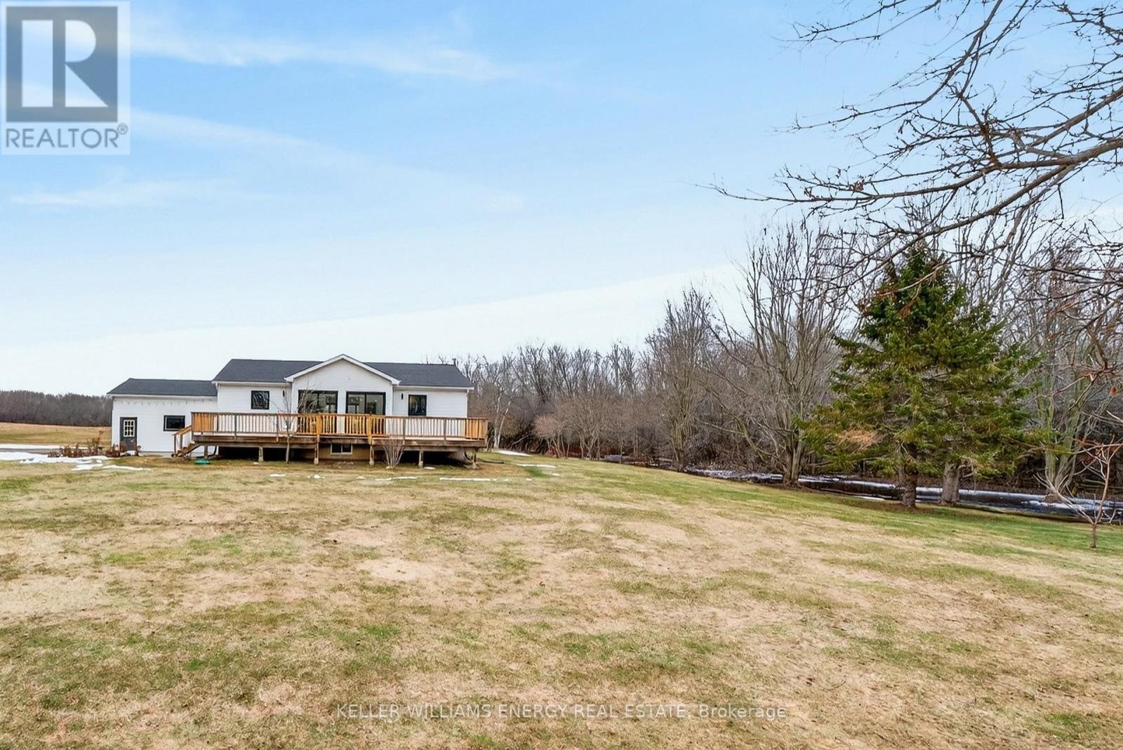 300 Hubbs Creek Road, Prince Edward County, Ontario  K0K 3L0 - Photo 3 - X12892720