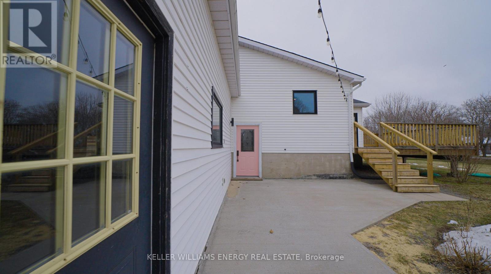 300 Hubbs Creek Road, Prince Edward County, Ontario  K0K 3L0 - Photo 7 - X12892720