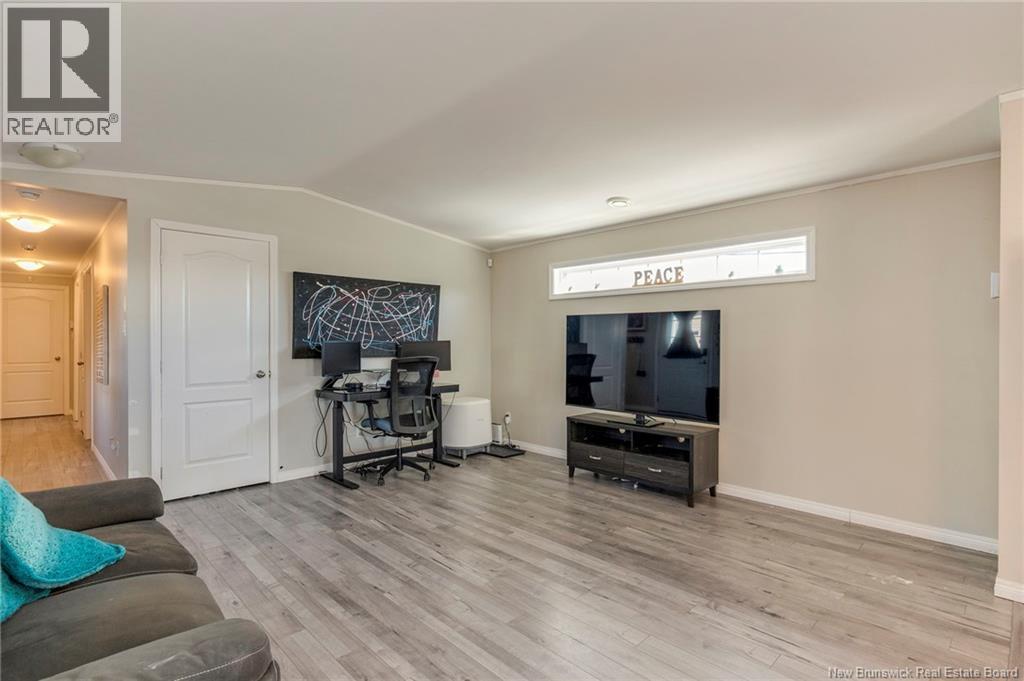 14 Telex Lane, Dieppe, New Brunswick  E1A 8H5 - Photo 7 - NB134515