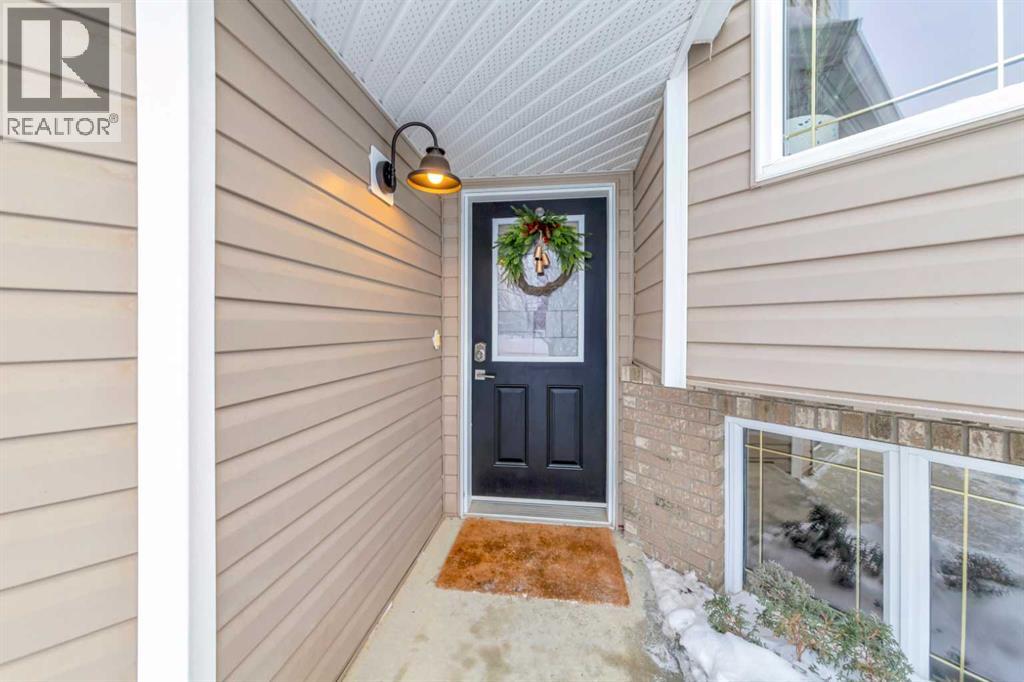 4107 68 Avenue, Lloydminster, Alberta  T9V 2B3 - Photo 2 - A2277481