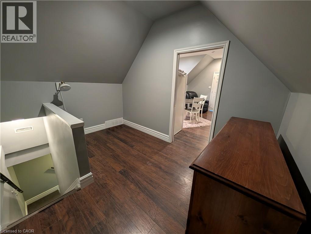 166 Cedardale Avenue Unit# Upper, Stoney Creek, Ontario  L8E 1R1 - Photo 7 - 40810059