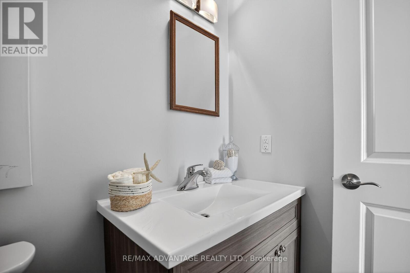 359 Everglade Crescent, London North, Ontario  N6H 4M8 - Photo 21 - X12892912