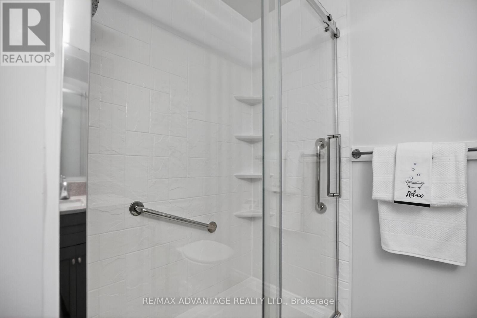 359 Everglade Crescent, London North, Ontario  N6H 4M8 - Photo 30 - X12892912