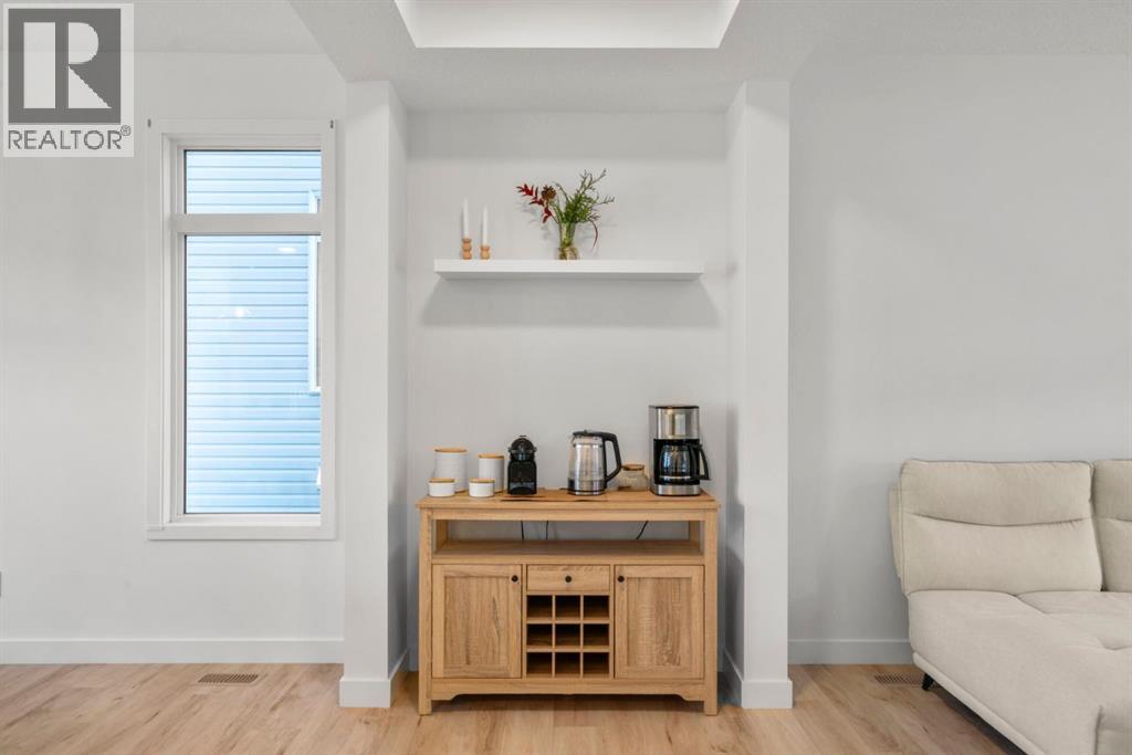 33 Shale Avenue, Cochrane, Alberta  T4C 3G6 - Photo 13 - A2279054