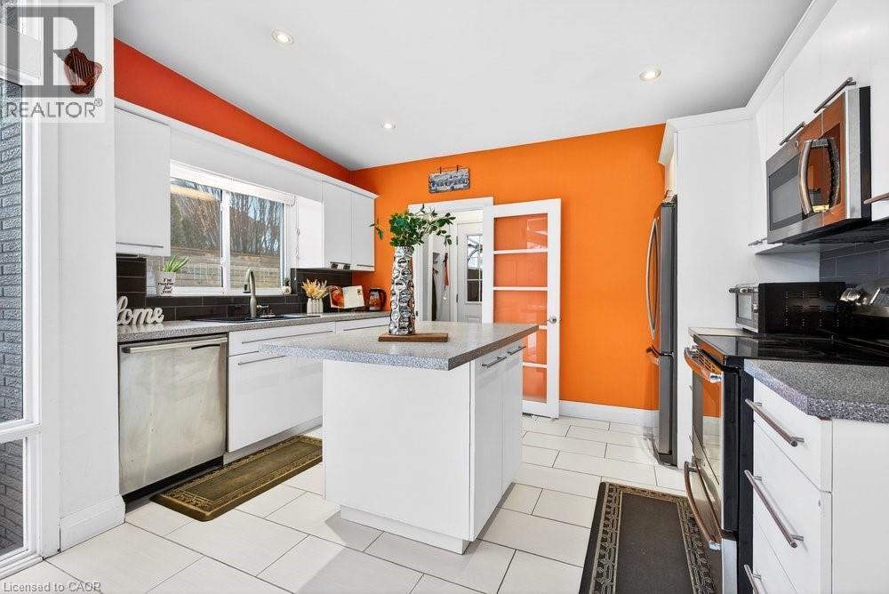 746 Quaker Road, Fonthill, Ontario  L3C 3H4 - Photo 17 - 40812950